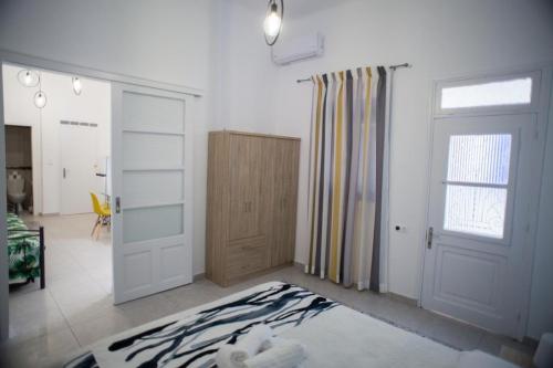 71bddc9e-81de-4602-823b-c377b50a43fa